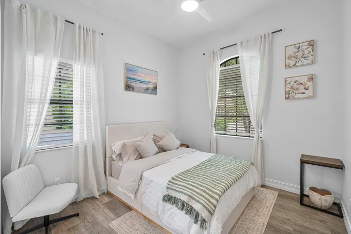 023-8331GrandPrixLane-BoyntonBeach-FL-33