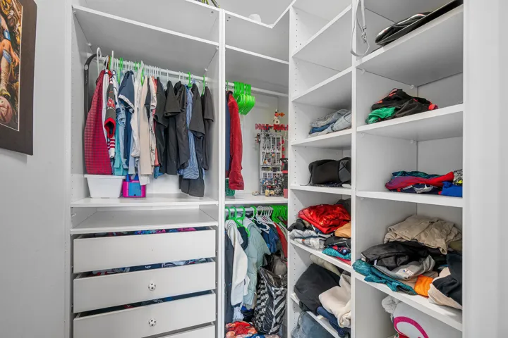049-8331GrandPrixLane-BoyntonBeach-FL-33