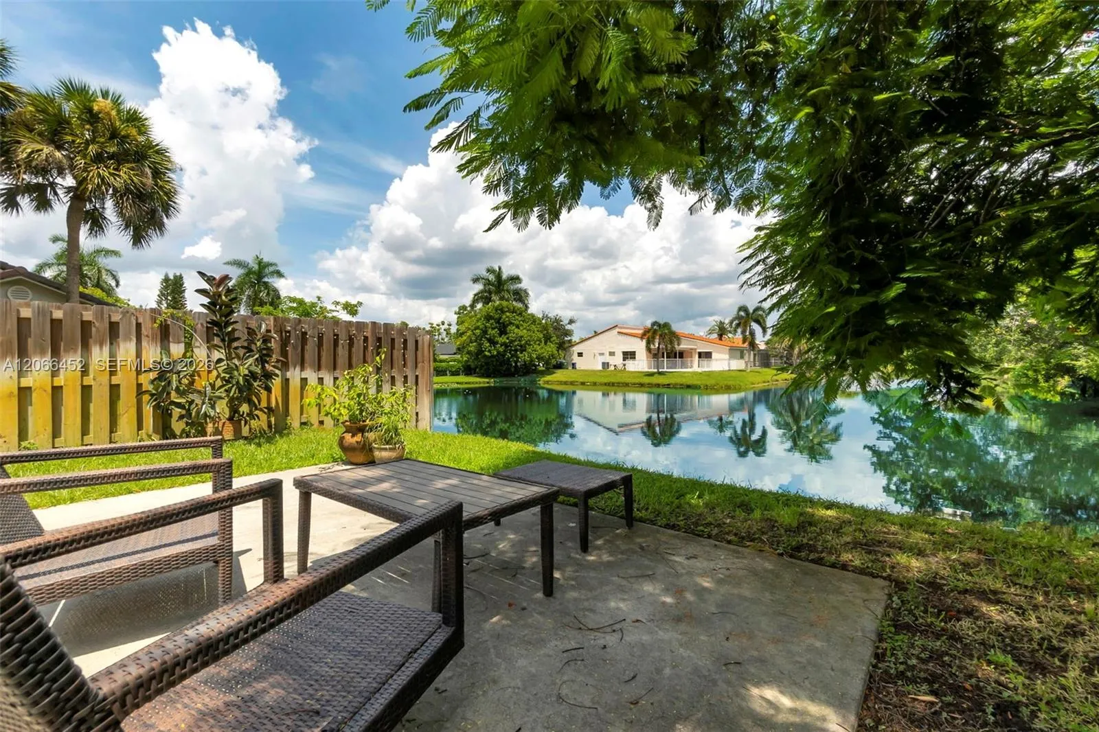 Patio and Lake View - serenity