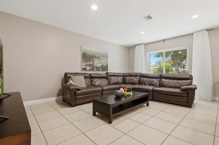 Entertainment Room