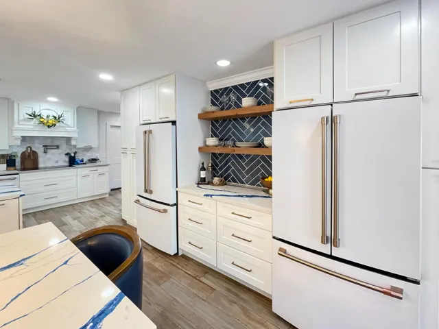 Coffe Bar & Refrigerators
