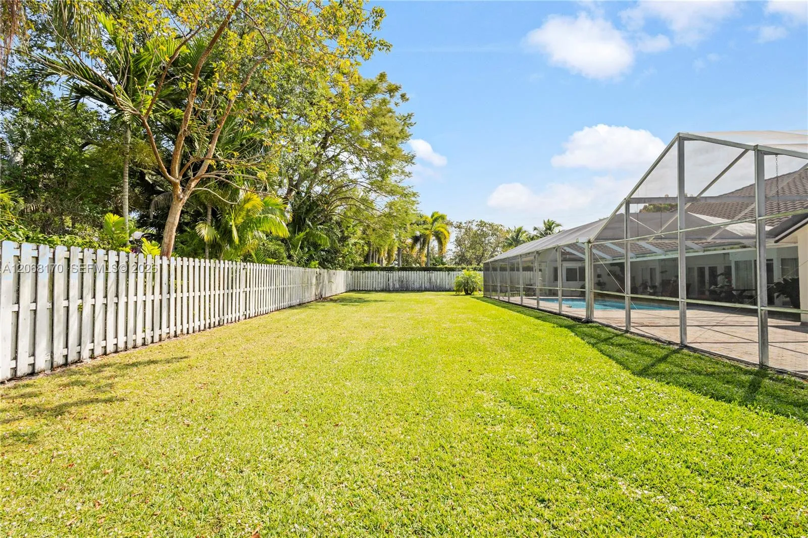 Property photo 35