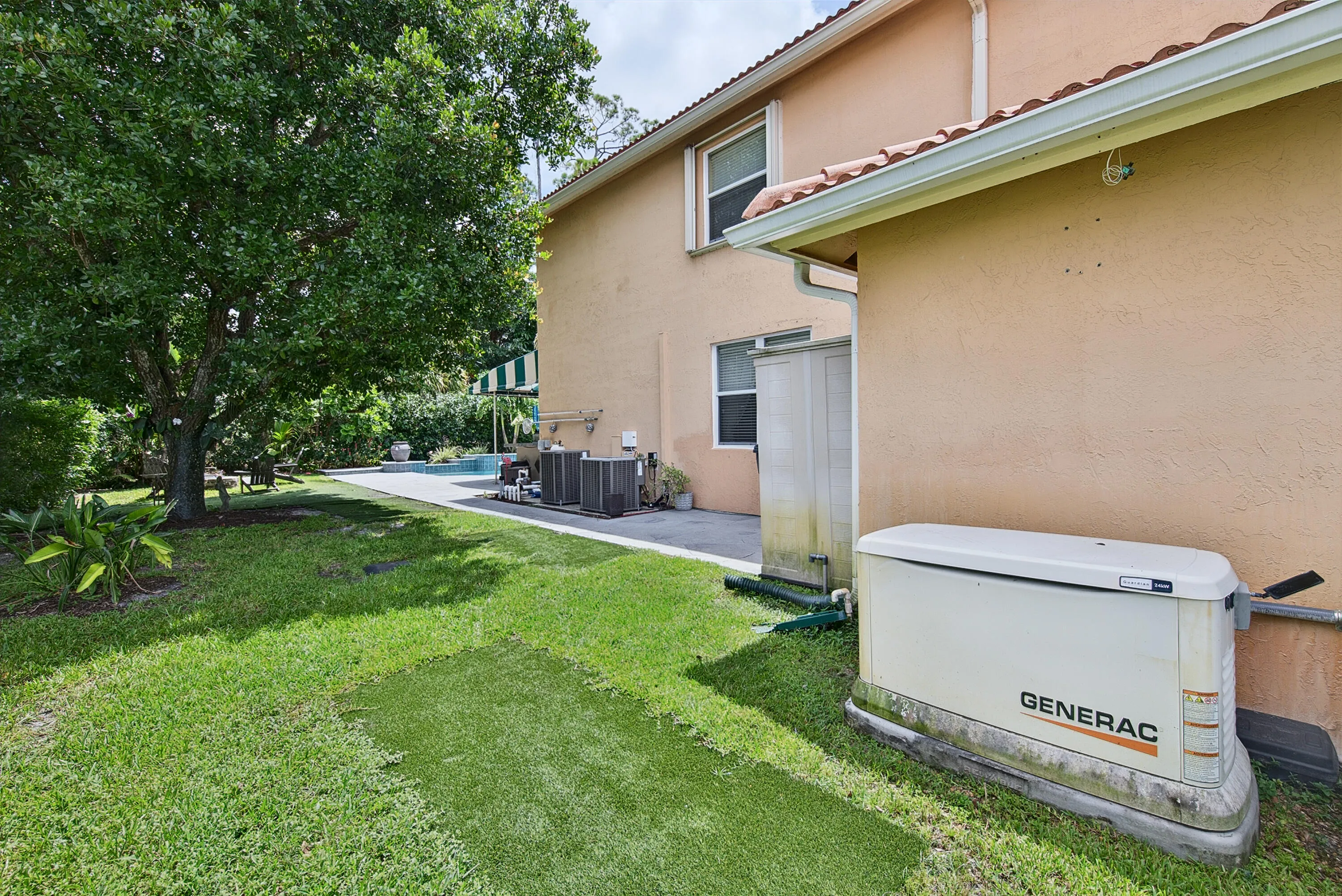 Property photo 71