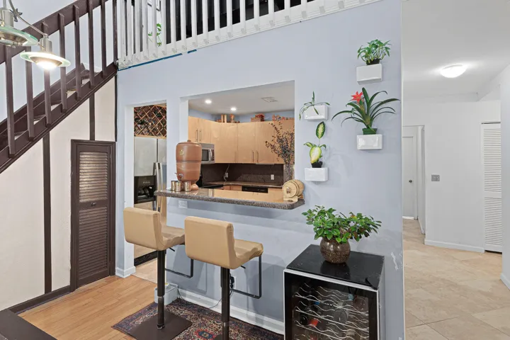 008-2757Southwest2ndStreet-DelrayBeach-F