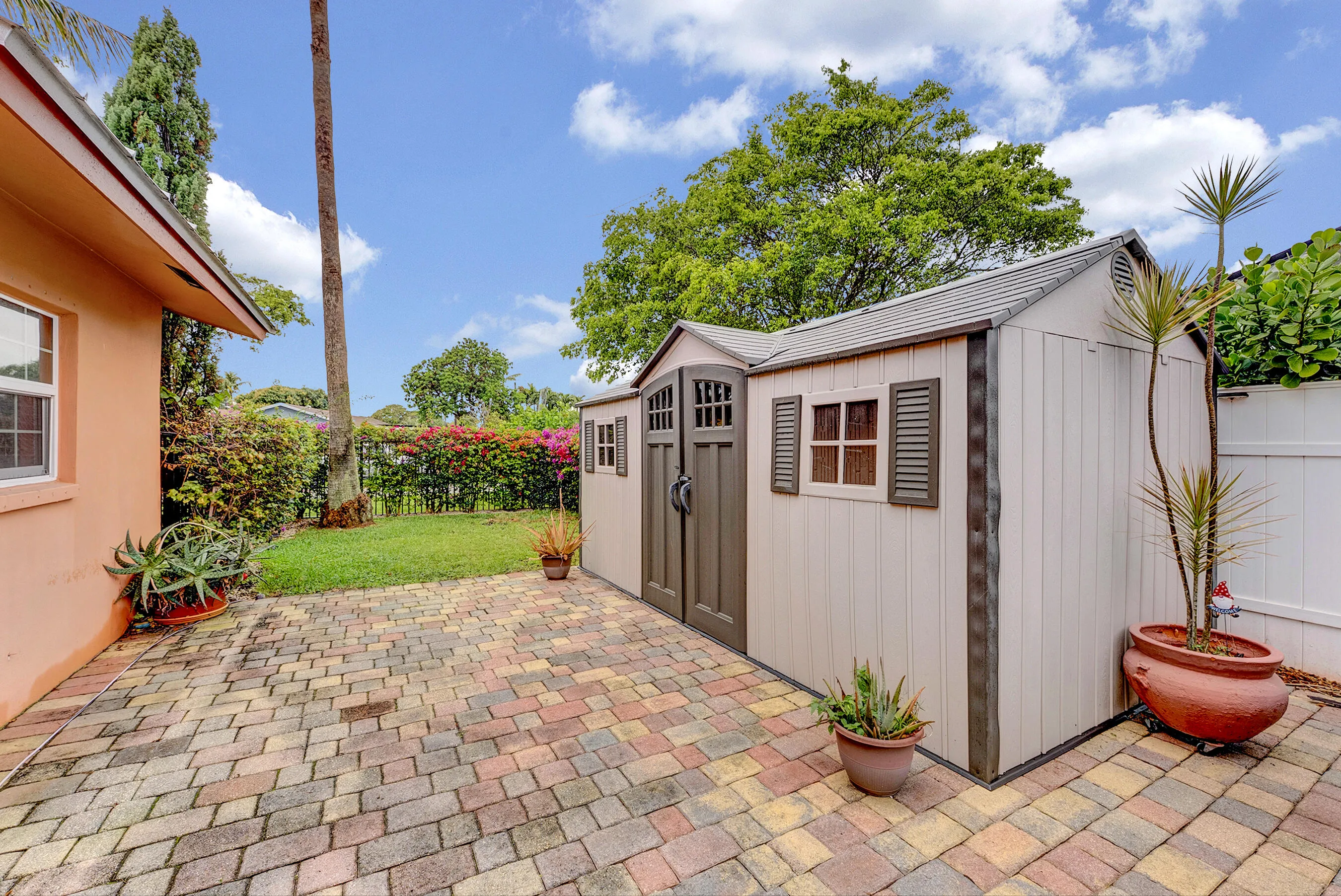 Shed
