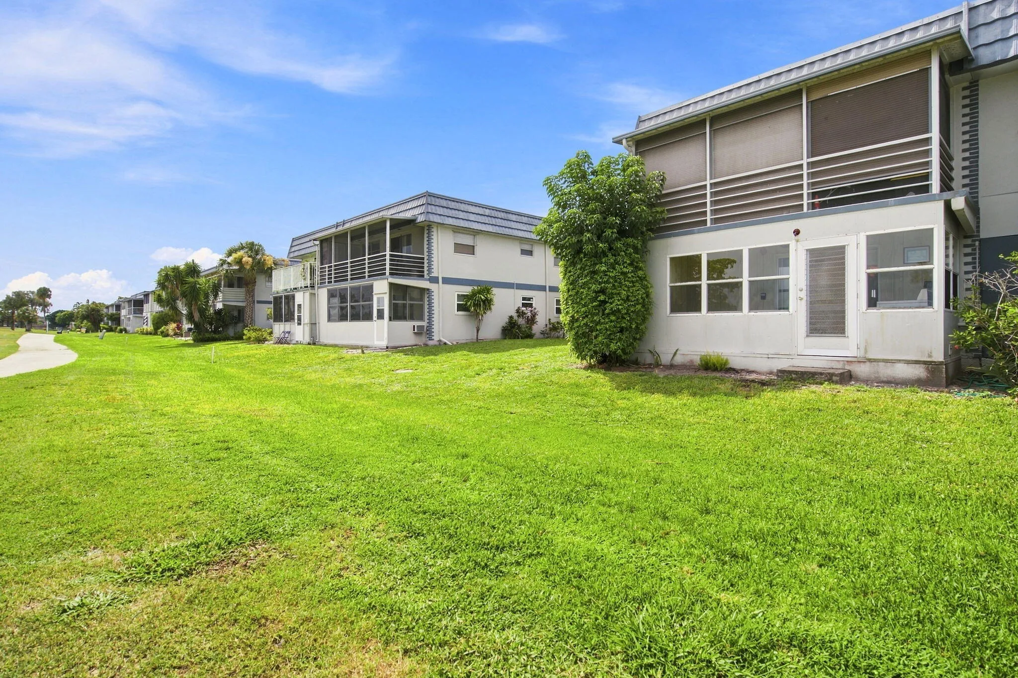 22-web-or-mls-294-tuscany-f