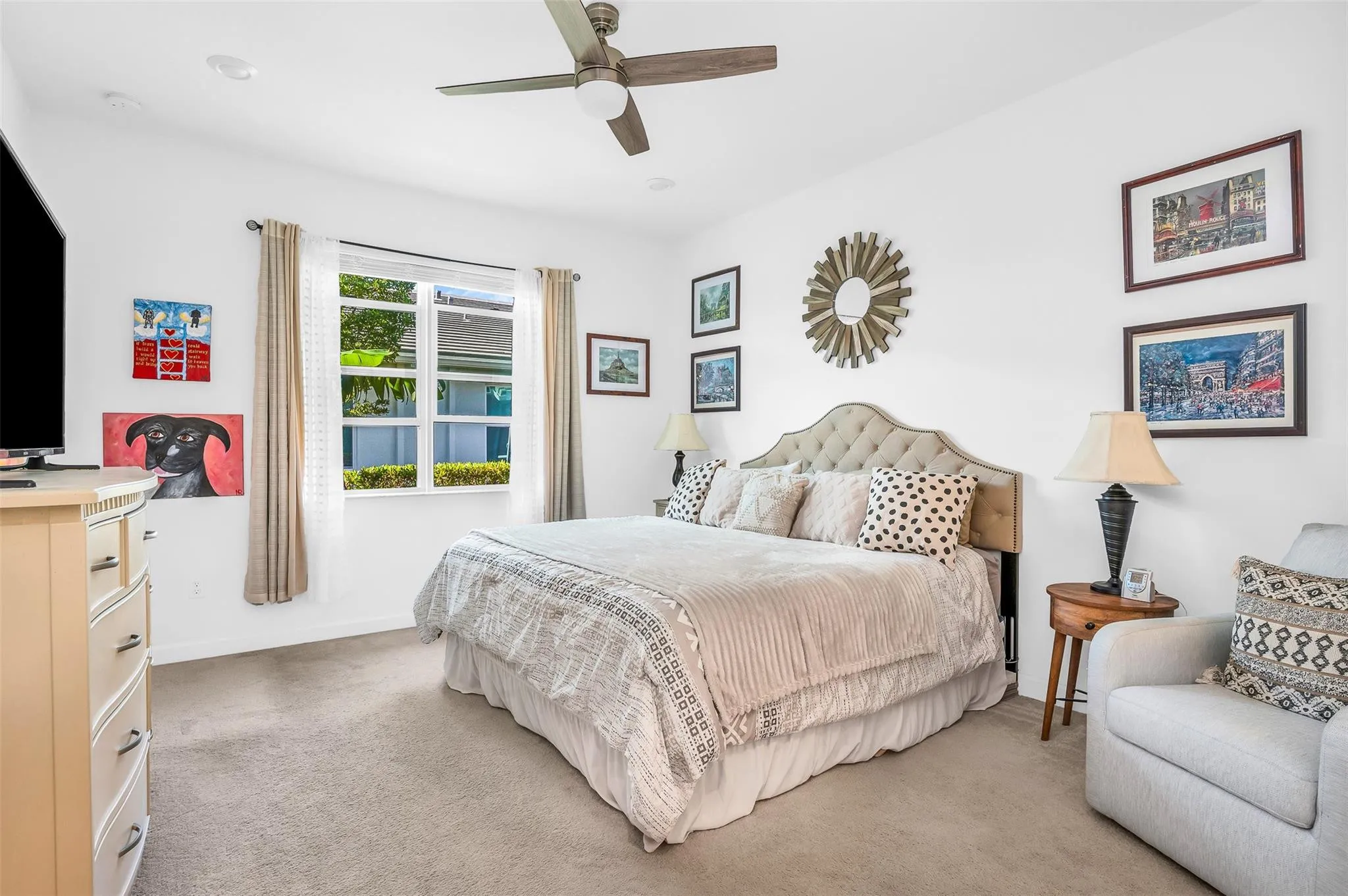Recessed lighting, ceiling fan, double window, and carpeted flooring