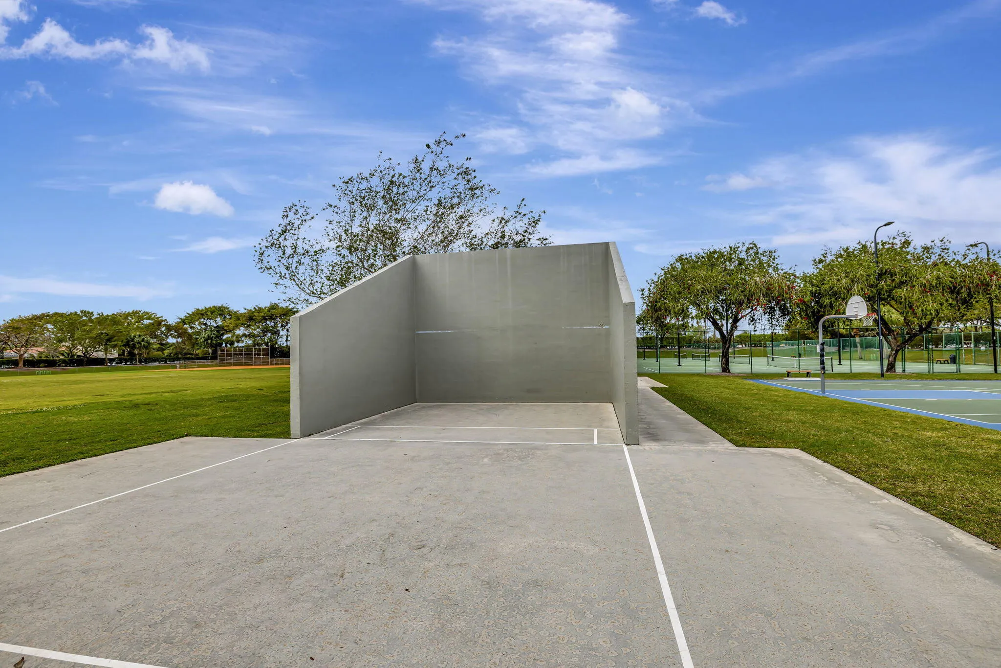 Racquet Ball