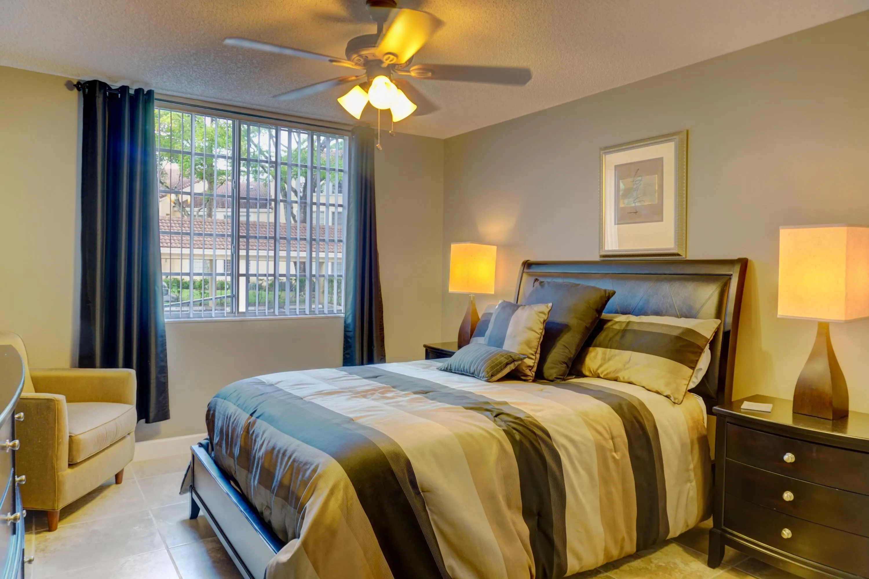 BEDROOM #1
