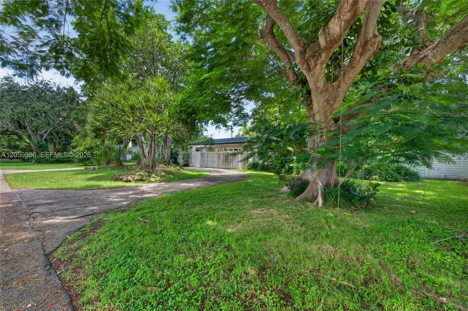 Property photo 44