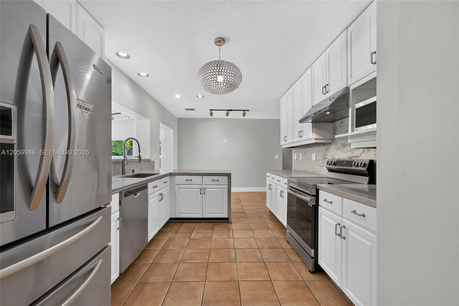 Property photo 21