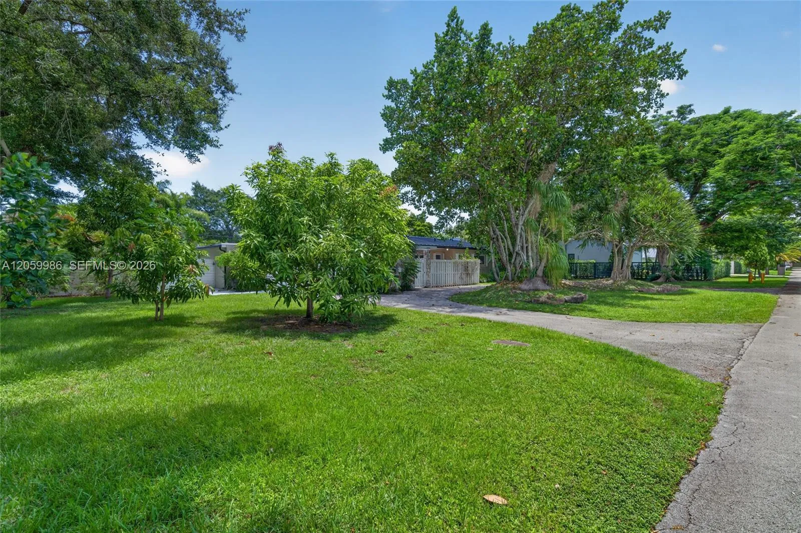 Property photo 43