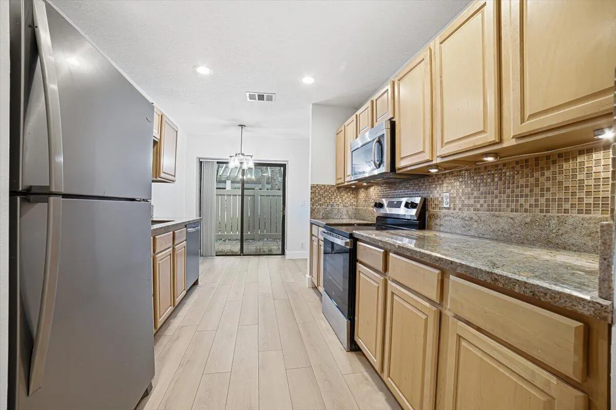 32-Kitchen-C