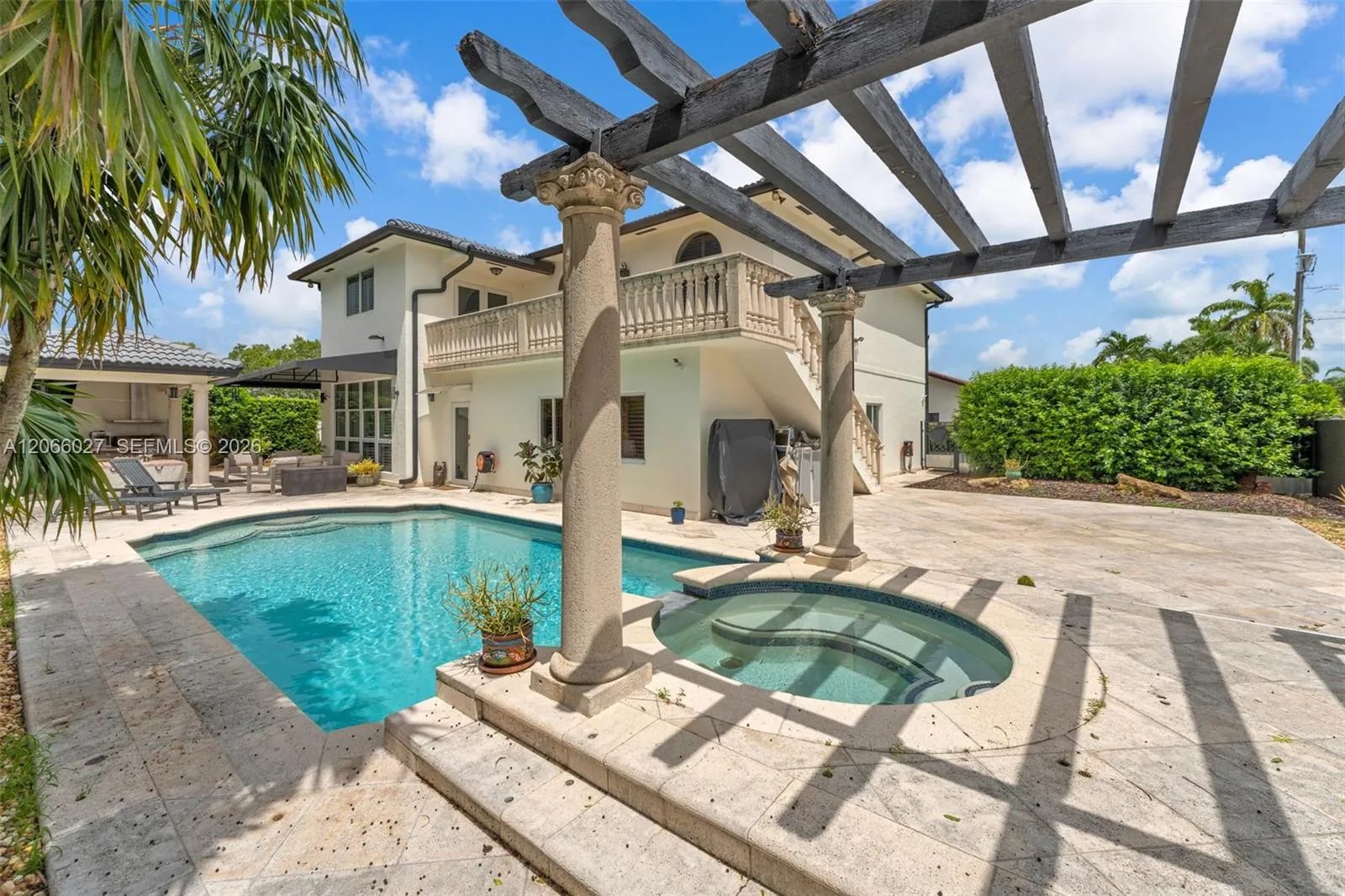 Property photo 32