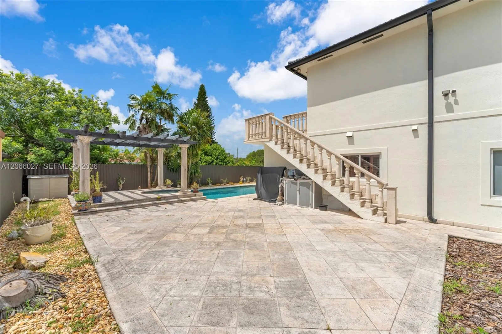 Property photo 35