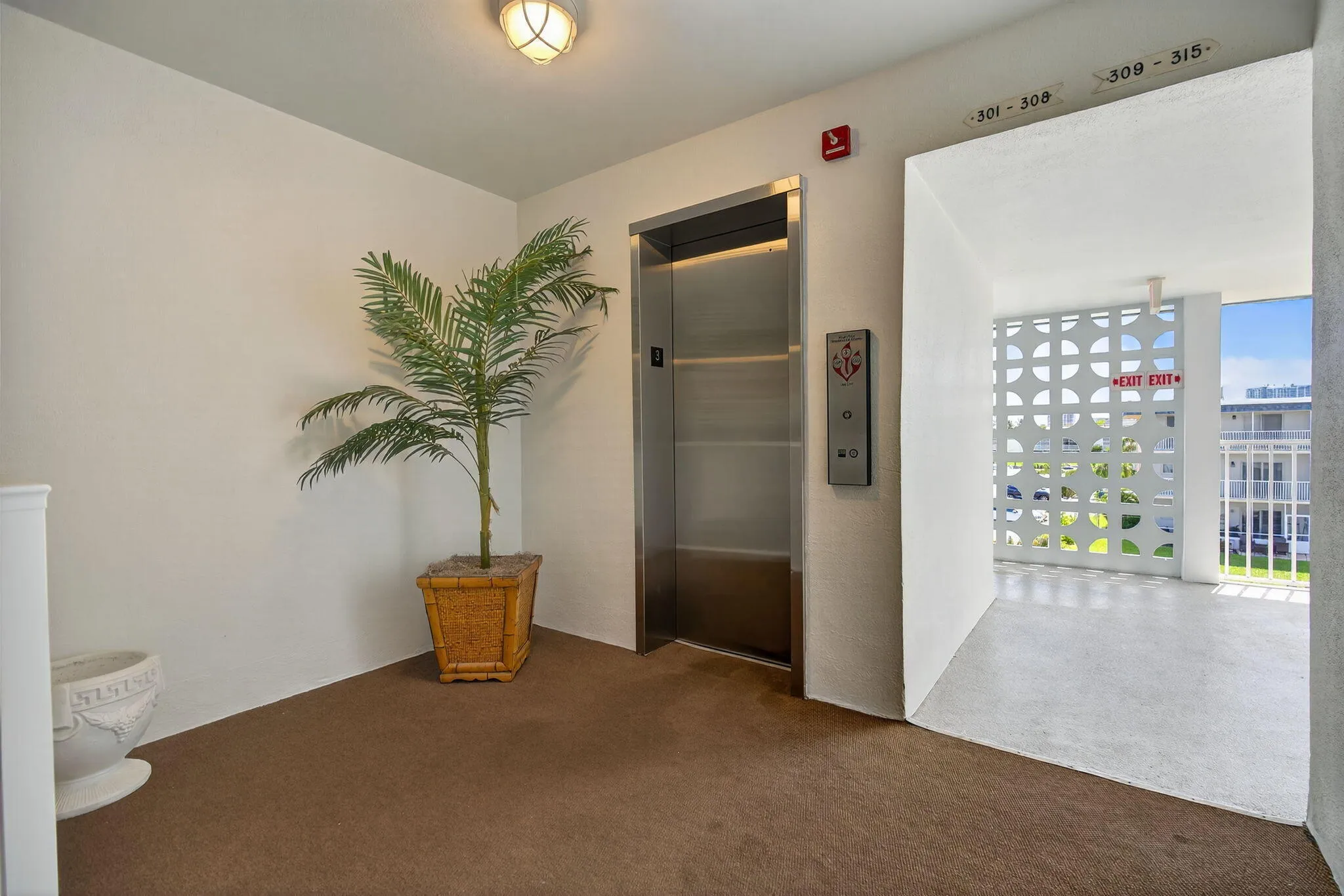 elevator