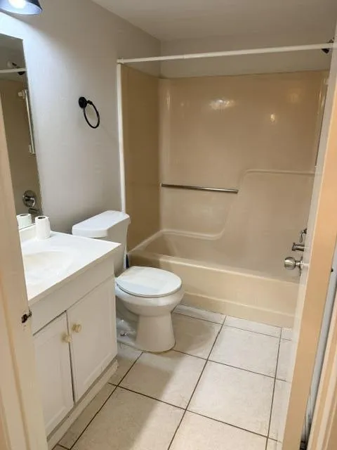 2nd Bathroom