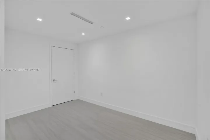 Den
