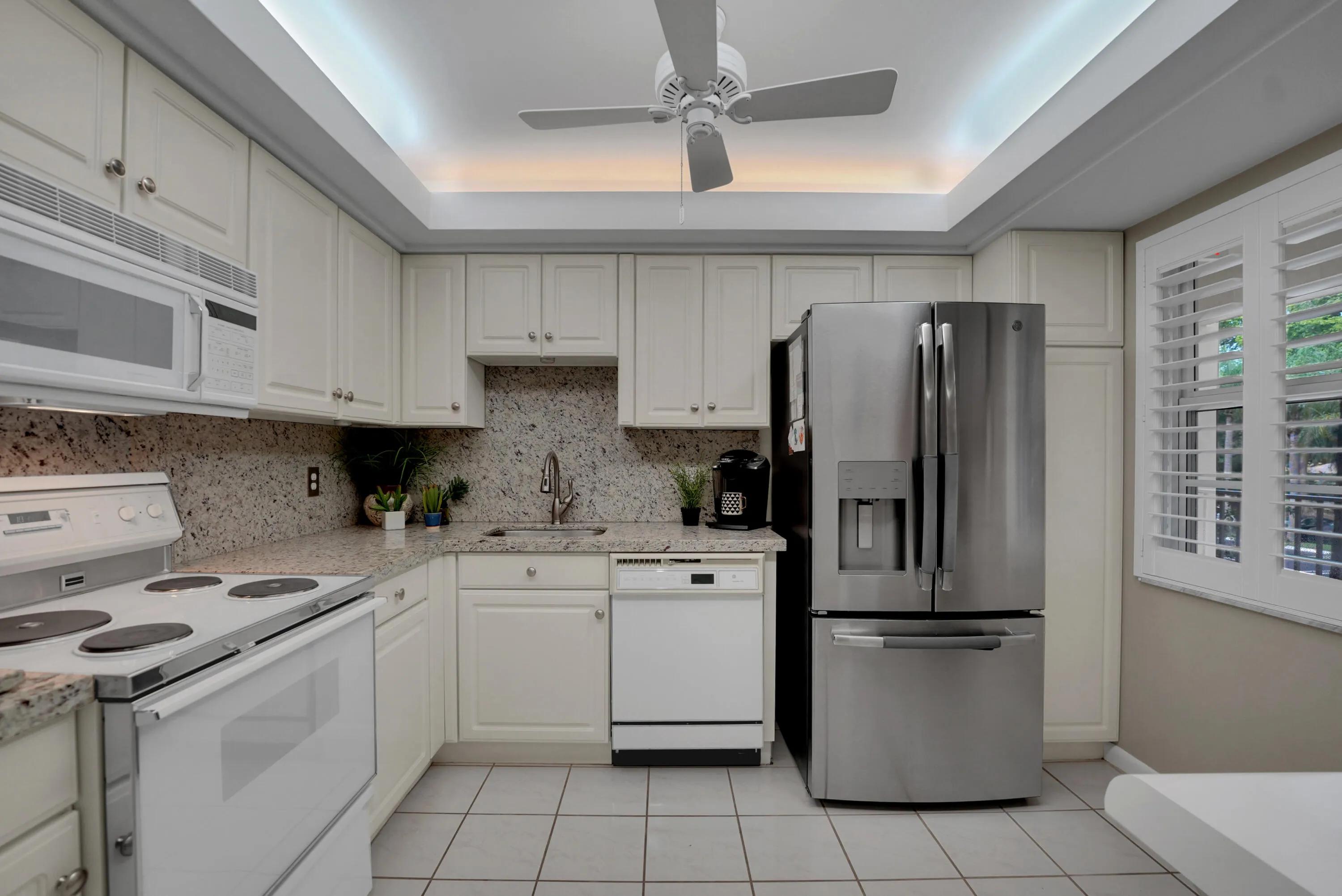 Granite counters ,plantation shutters
