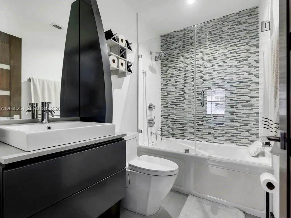 Property photo 88