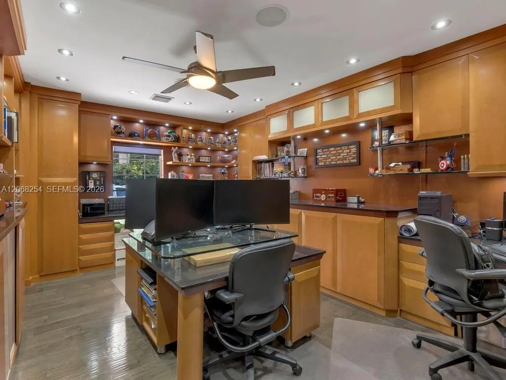 Property photo 43