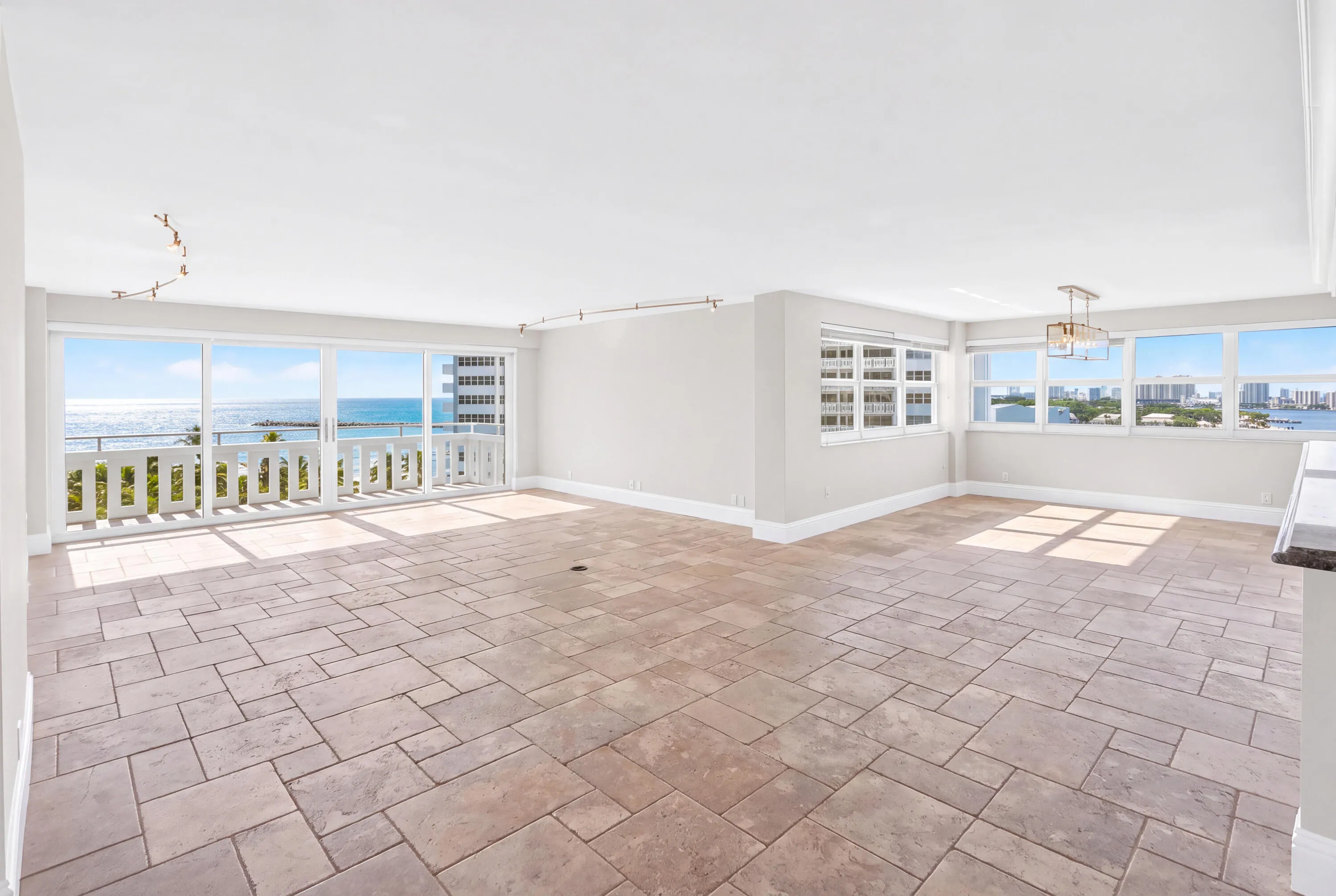 RealtyFrame.com_7707b