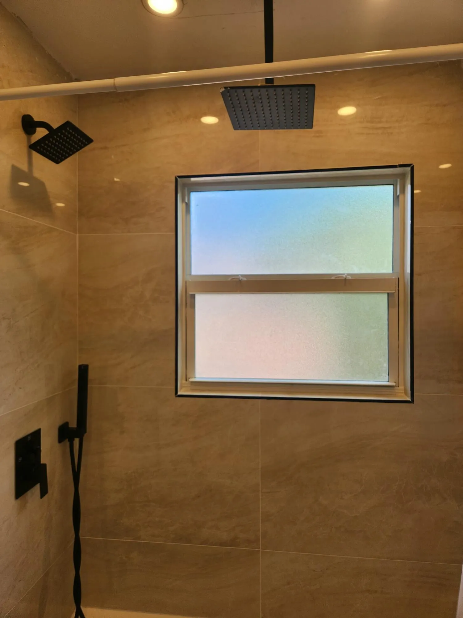 Shower in BR1