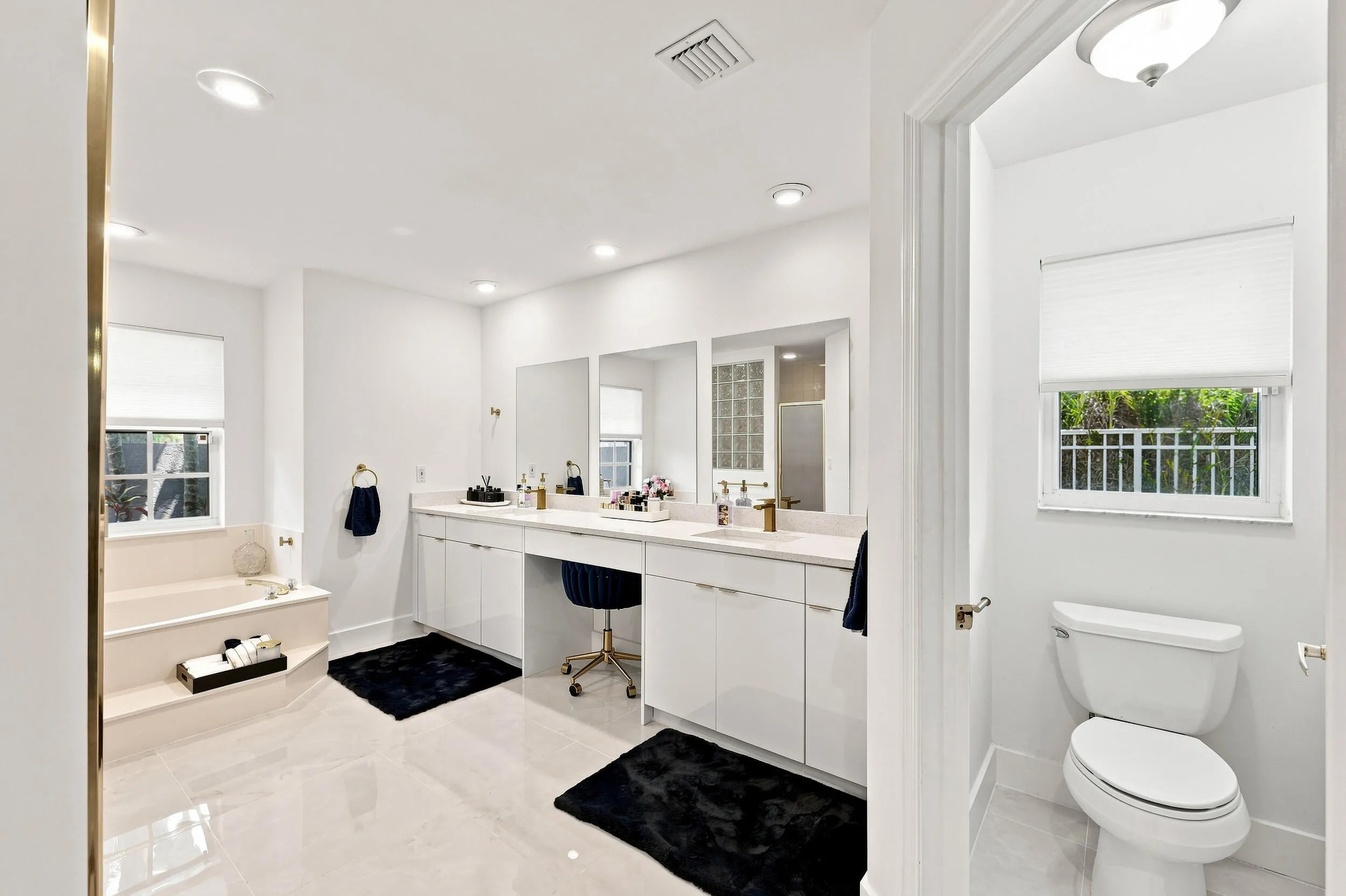 38_20369_hacienda_ct_boca_raton_fl_33498