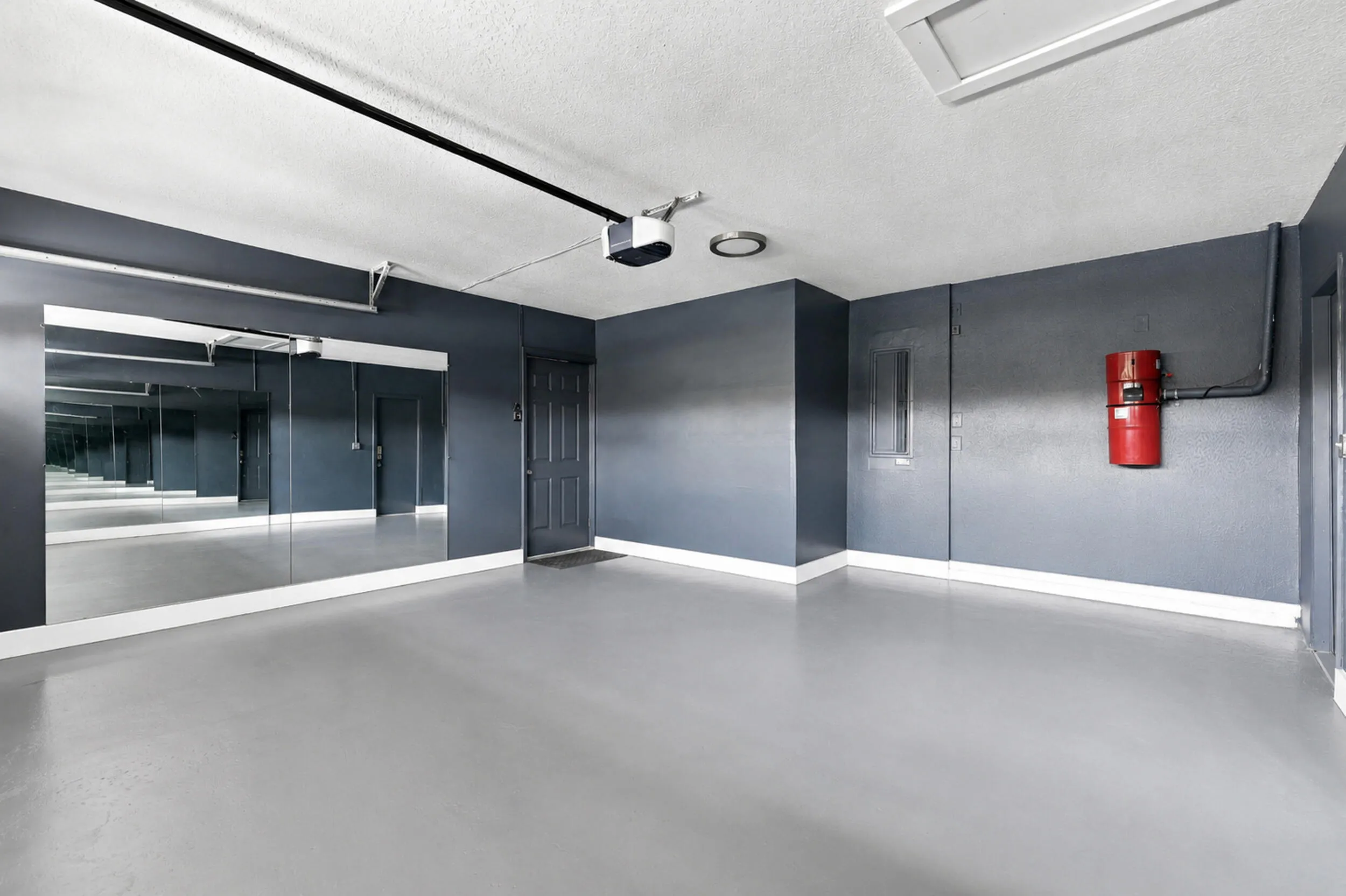 59_garage_boxes_removed