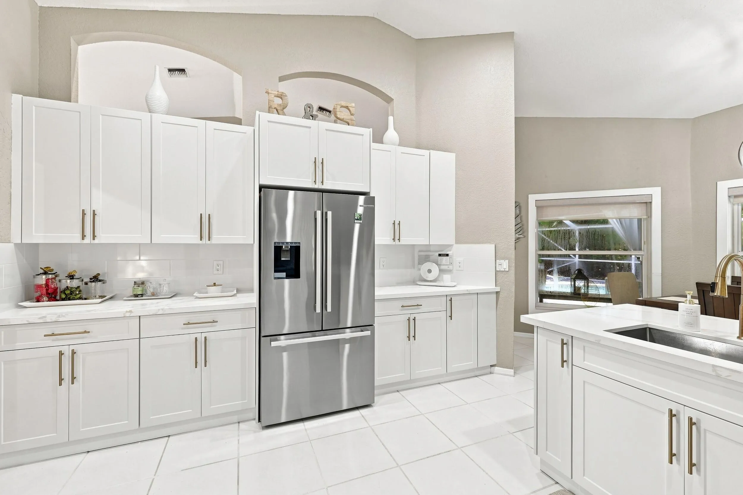 18_20369_hacienda_ct_boca_raton_fl_33498