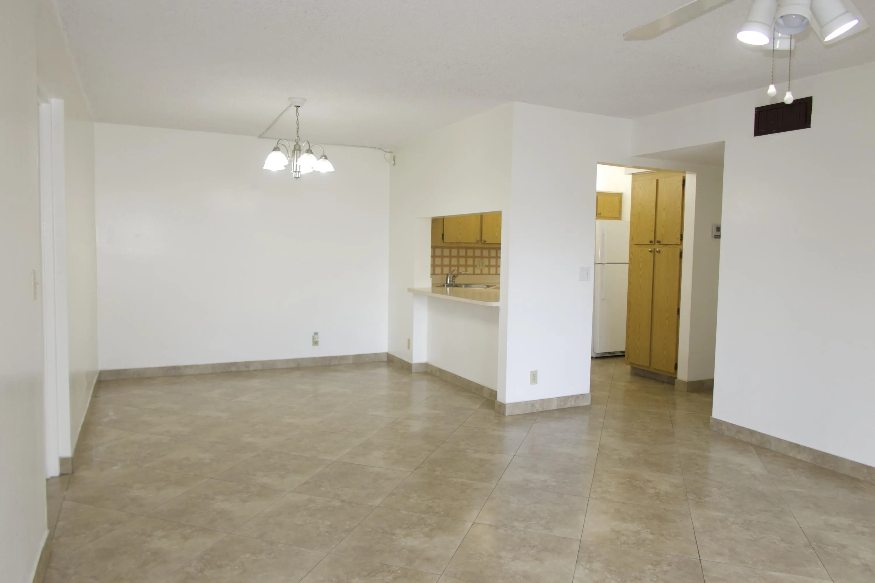 living / dining