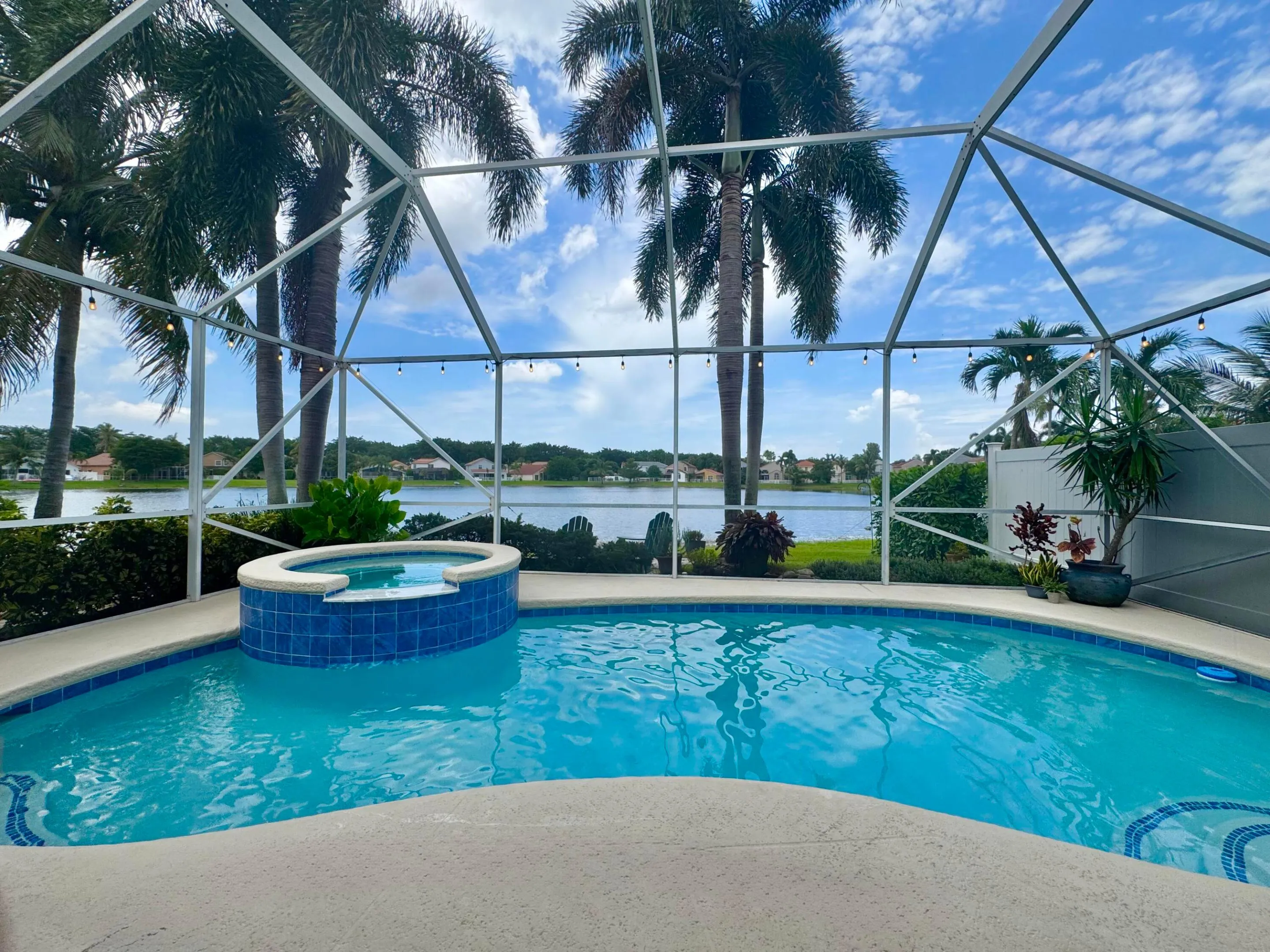 Pool and Lake Views that Go On Forever!