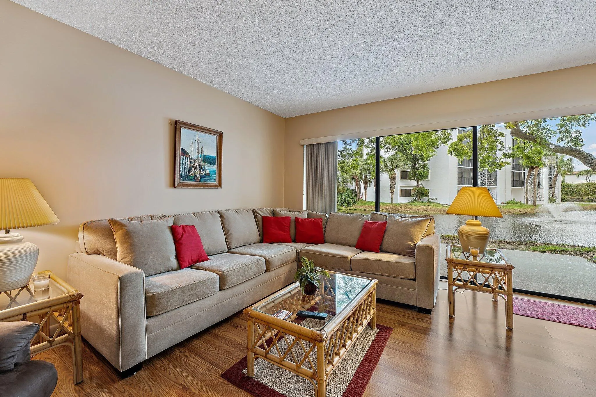 003-1605US1NB104-Jupiter-FL-SMALL