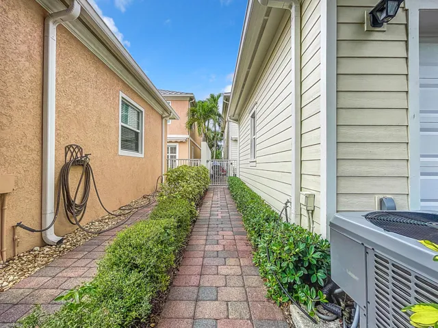 1164 Islamorada Drive-61