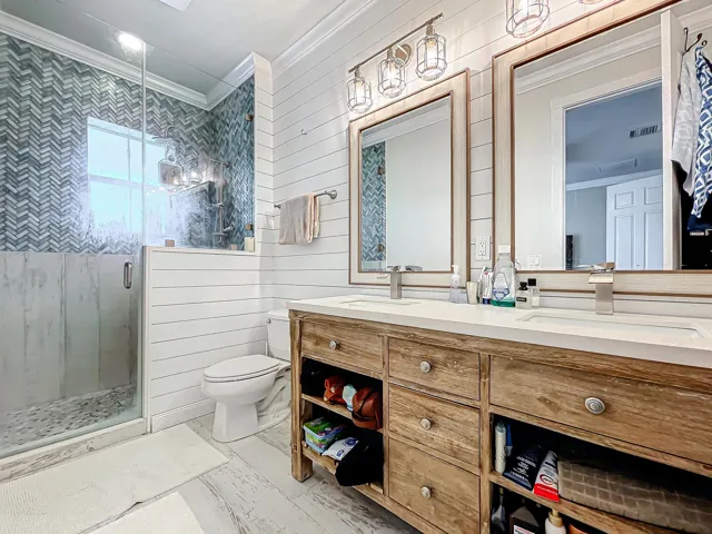 1164 Islamorada Drive-41
