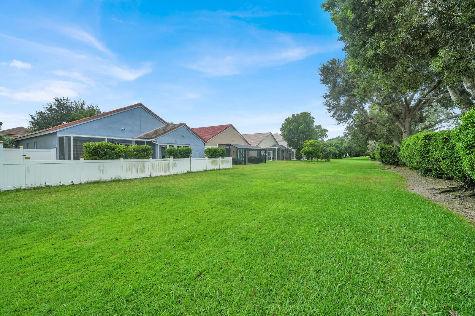 Property photo 44