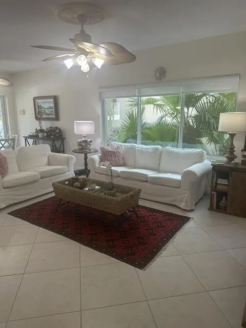 Loft-B