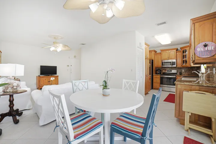 Kitchenette