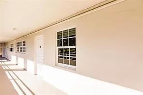 605 oaks cat walk