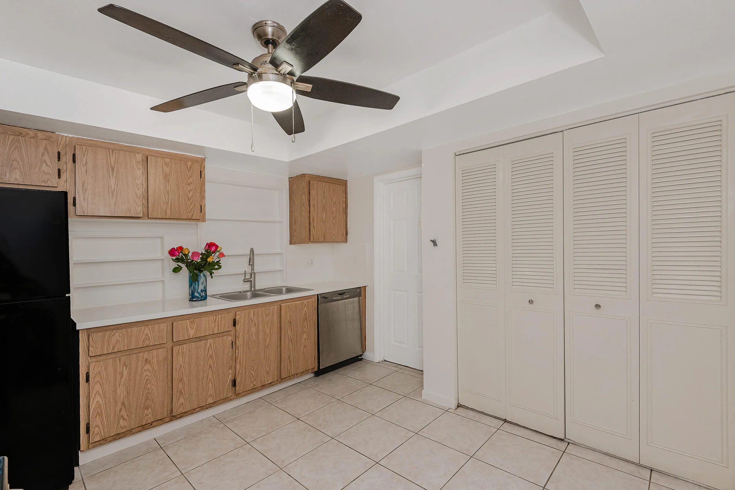 Kitchen 2