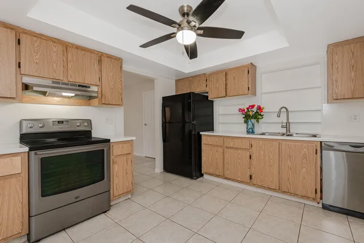 Kitchen 3