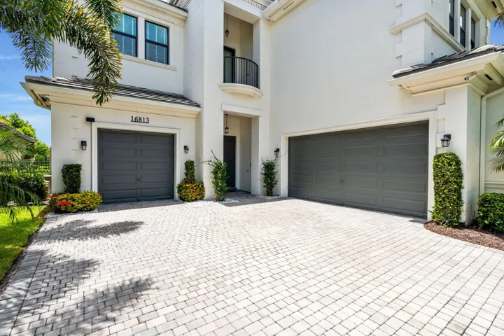 46-web-or-mls-A7401425