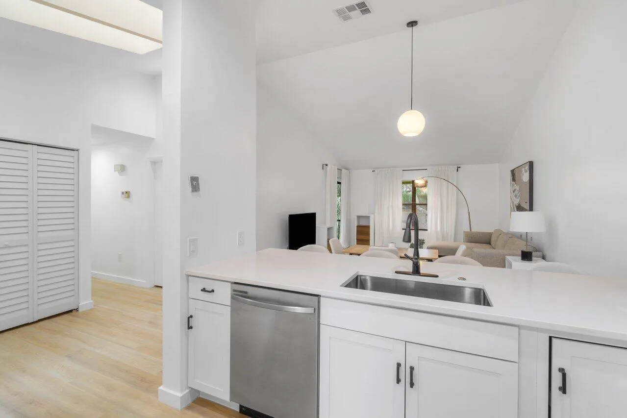 015-13175ChadwickCourt-Wellington-FL-334