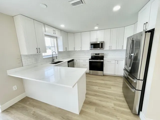 NEW KItchen