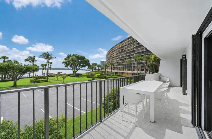 1208 Marine Way G13 - Old Port Cove -14