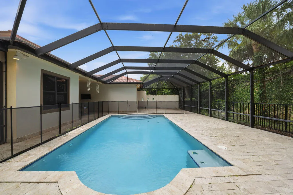 Property photo 33
