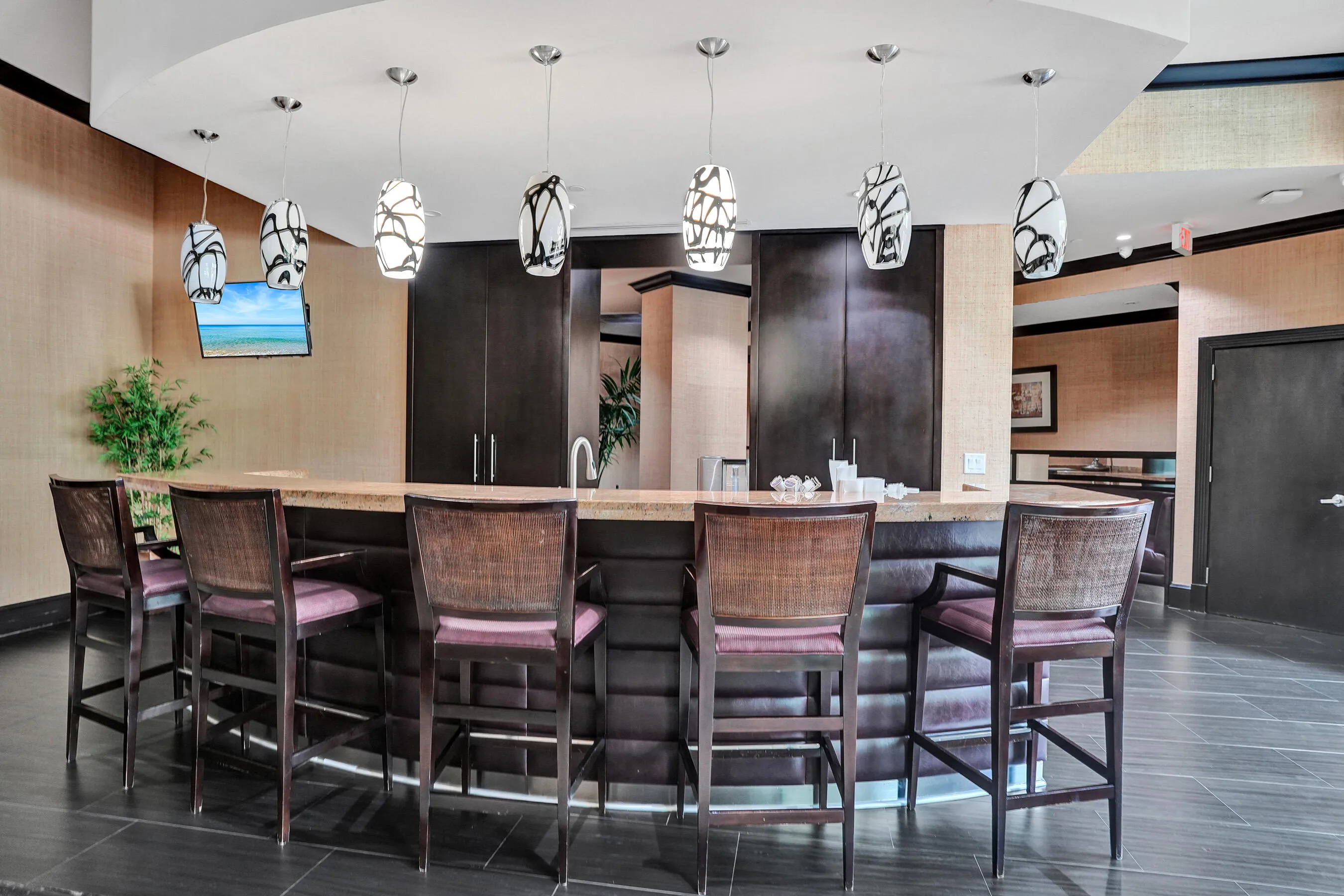 Building Lounge 3