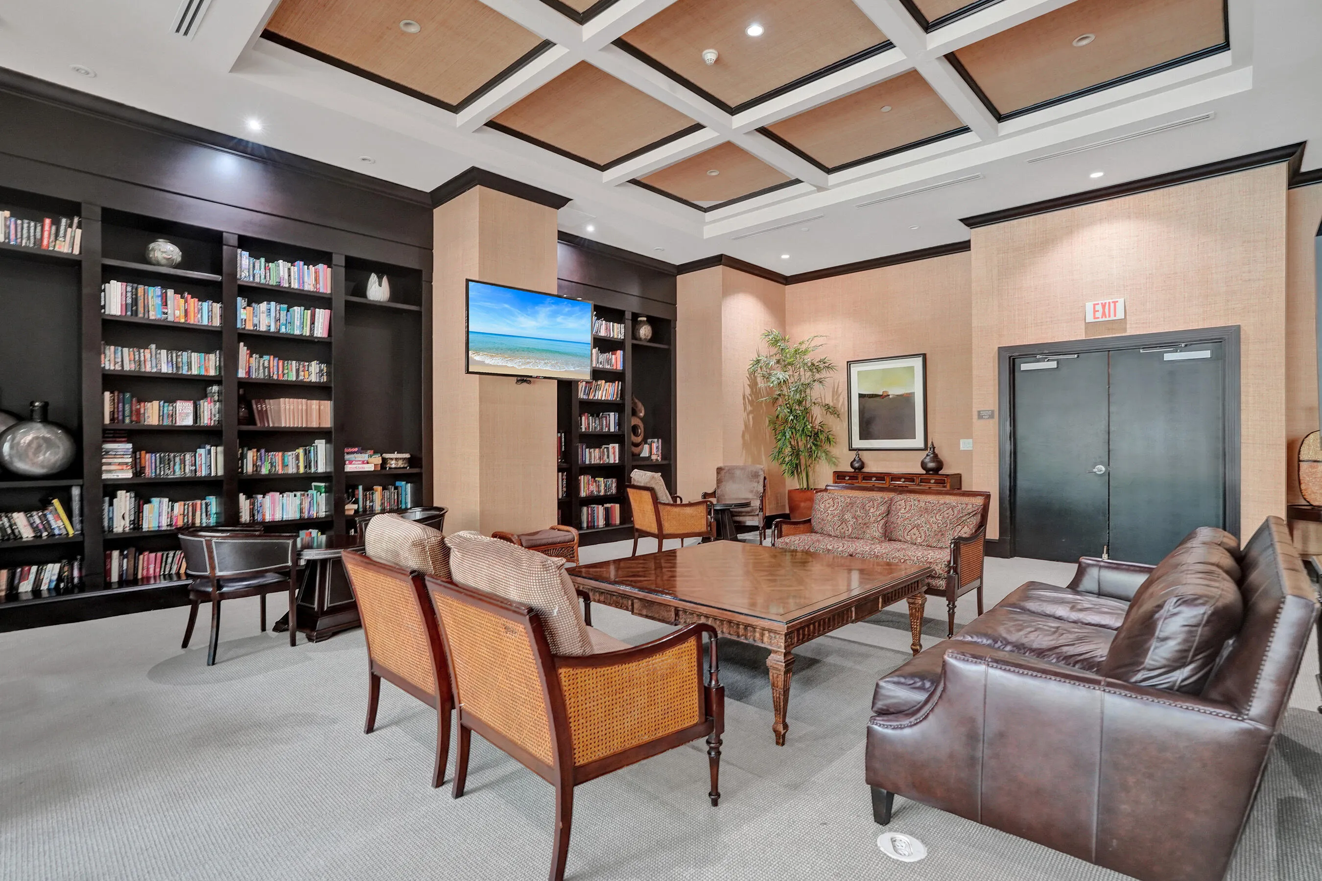 Building Lounge 2