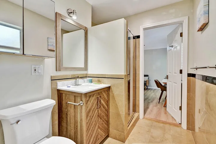 Bathroom 2