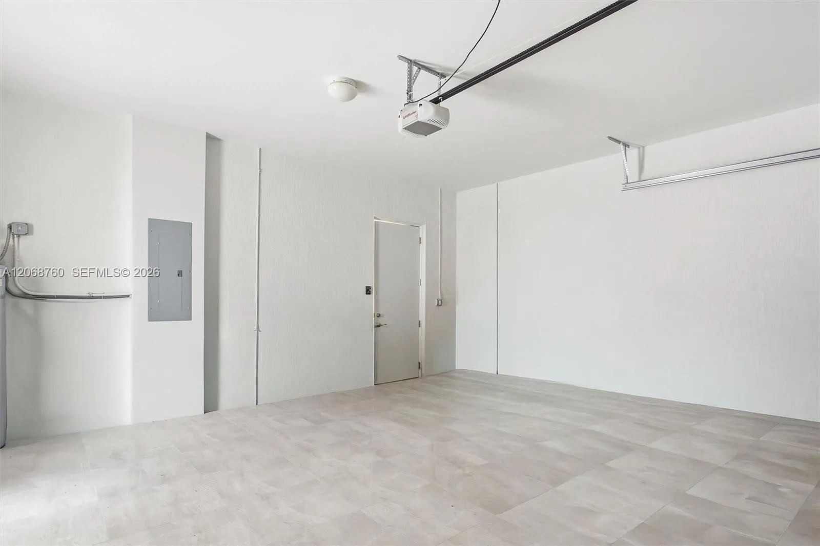 Property photo 131